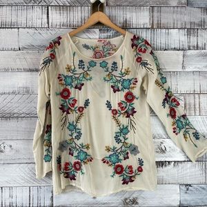 Johnny Was size XS beige long sleeve top with embroidery